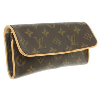 Louis Vuitton Twin Pochette