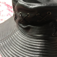 Hermès Hat/Cap Leather in Black