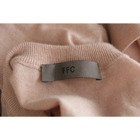 Ffc Knitwear in Nude