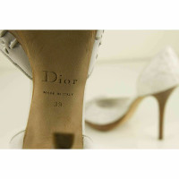 Christian Dior Pumps/Peeptoes aus Leder in Weiß