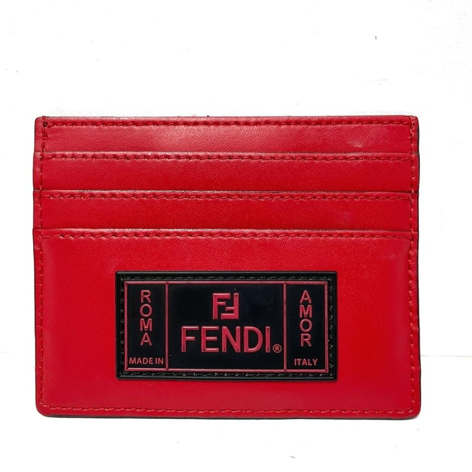 Fendi Bag/Purse Leather in Red