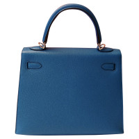 Hermès Kelly Bag 25 aus Leder in Blau