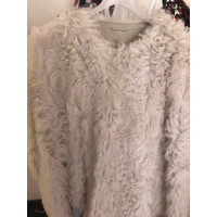 Massimo Dutti Jacket/Coat Fur in Cream