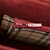 Burberry Shoulder bag Leather in Red