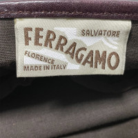 Salvatore Ferragamo Umhängetasche aus Leder in Grün