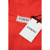 Iceberg Skirt in Red