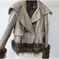 Christian Dior Giacca/Cappotto in Pelle in Beige