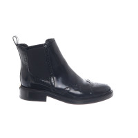 Burberry Stiefeletten aus Leder in Schwarz