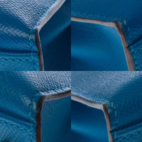 Hermès Kelly Bag 32 Leather in Blue