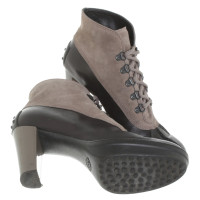 Tod's Ankle boots in brown / grey