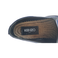Kenzo Chaussures à lacets en Cuir verni en Bleu