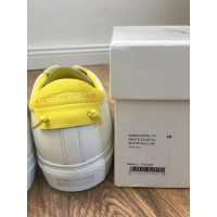 Givenchy Trainers Leather in Yellow
