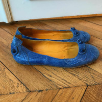 Balenciaga Slippers/Ballerina's Leer in Blauw