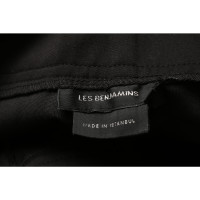 Les Benjamins Skirt Cotton in Black