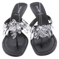 Miu Miu Sandalen aus Leder in Schwarz