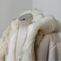 Clips Jacke/Mantel in Creme
