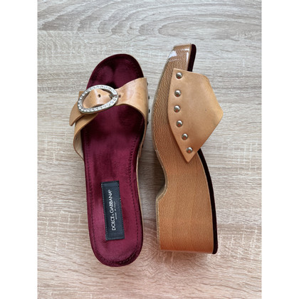Dolce & Gabbana Sandals Leather in Beige