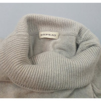 Repeat Cashmere Maglieria in Cashmere in Beige