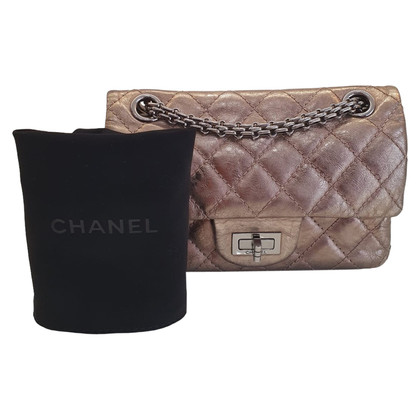 Chanel 2.55 aus Leder
