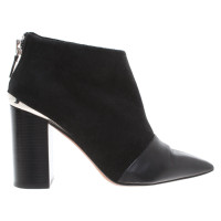 See By Chloé Ankle Boots aus Wildleder