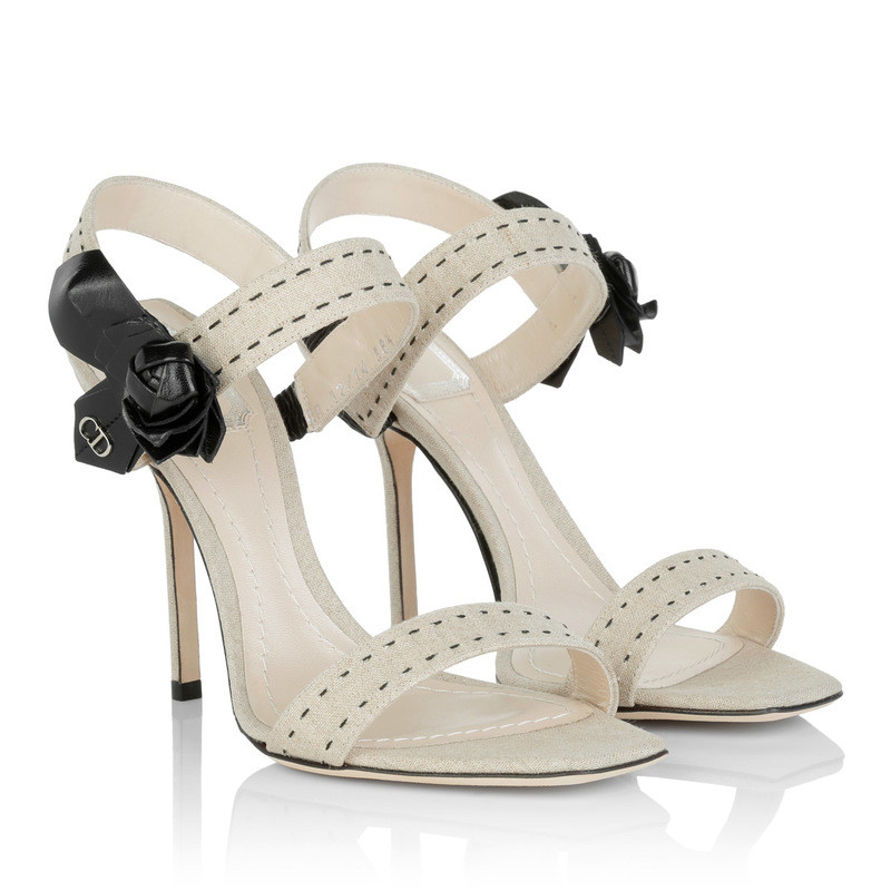 Christian Dior Sandals made of linen