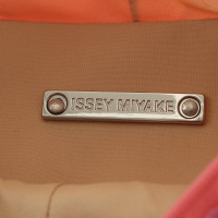 Issey Miyake Sac à bandoulière multicolore