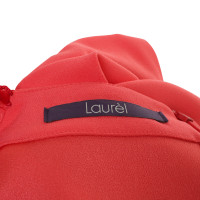 Laurèl Dress with V-neck