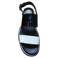 Tod's Patent leather sandals