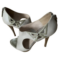 Christian Dior Pumps/Peeptoes Leather in Grey