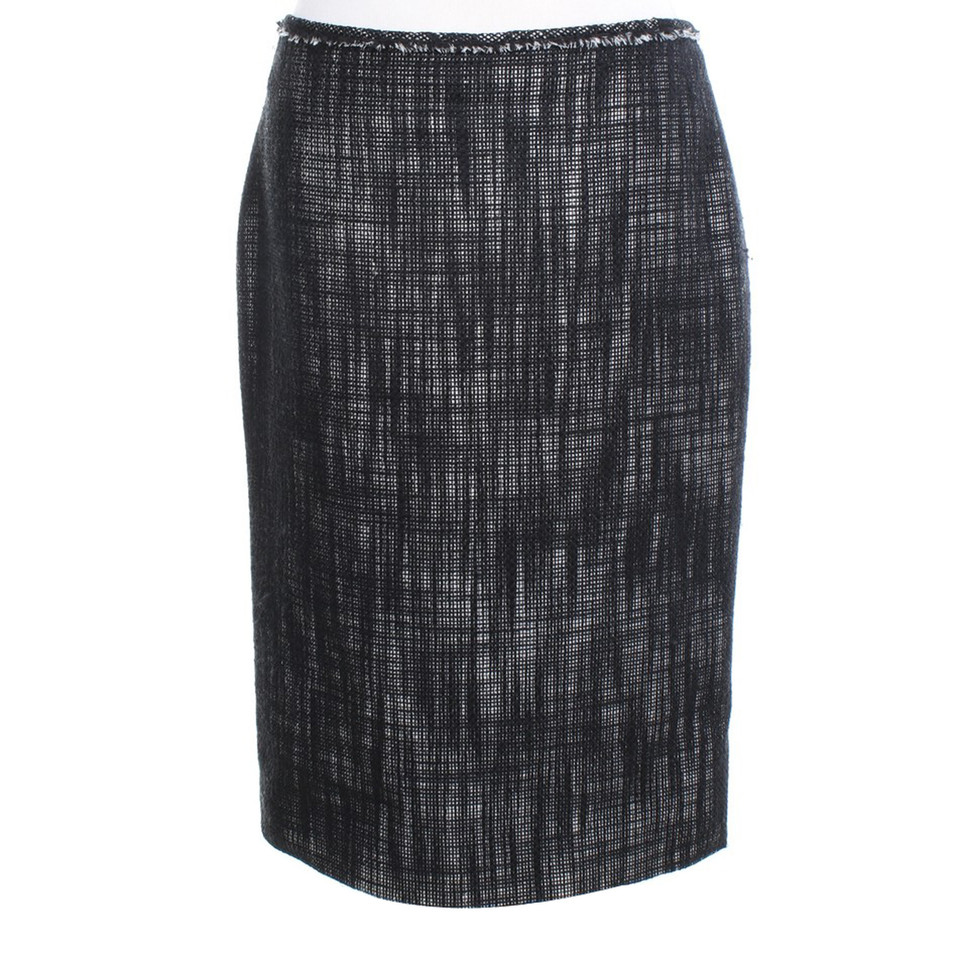 Rena Lange skirt with pattern