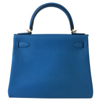 Hermès Kelly Bag 28 en Cuir en Bleu