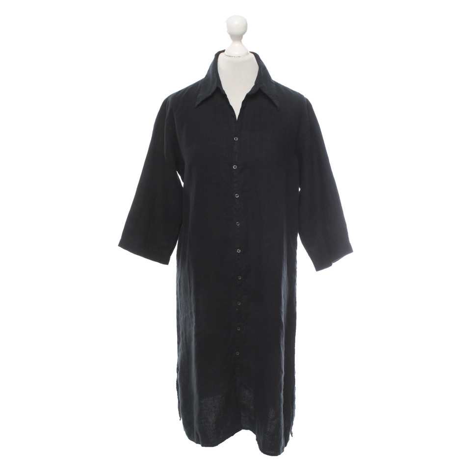 0039 Italy Kleid aus Leinen in Schwarz