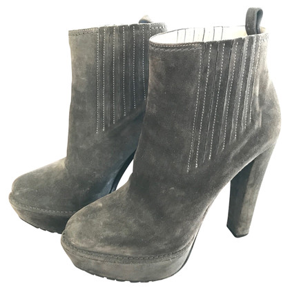 Prada Ankle boots Suede in Taupe