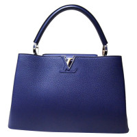 Louis Vuitton Capucines Leer in Blauw