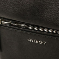 Givenchy "Pandora Pure"