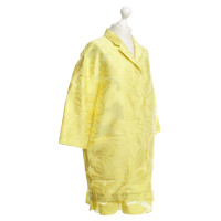 Moschino cappotto di colore giallo