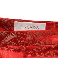 Escada Broek in rood met decoratieve garens