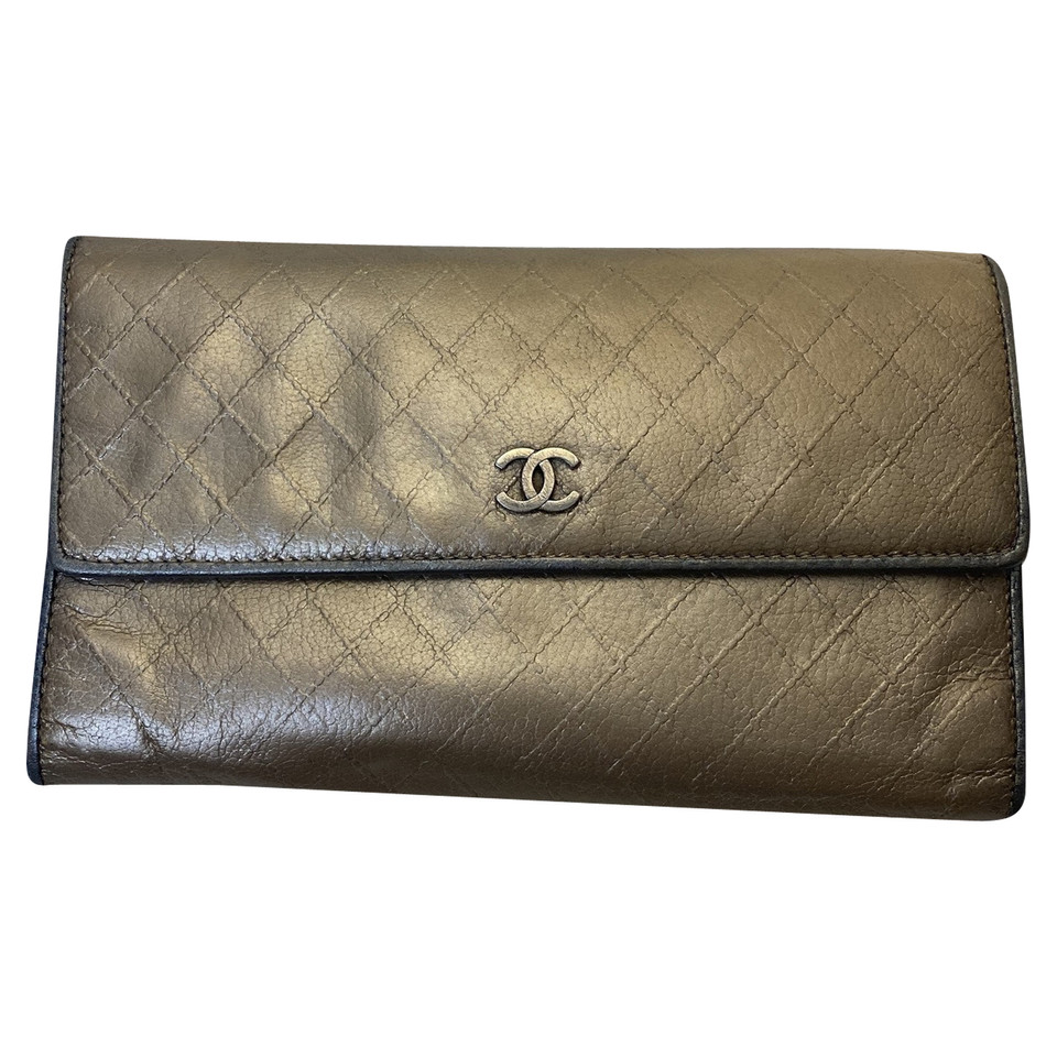 Chanel Sac à main/Portefeuille en Cuir en Doré