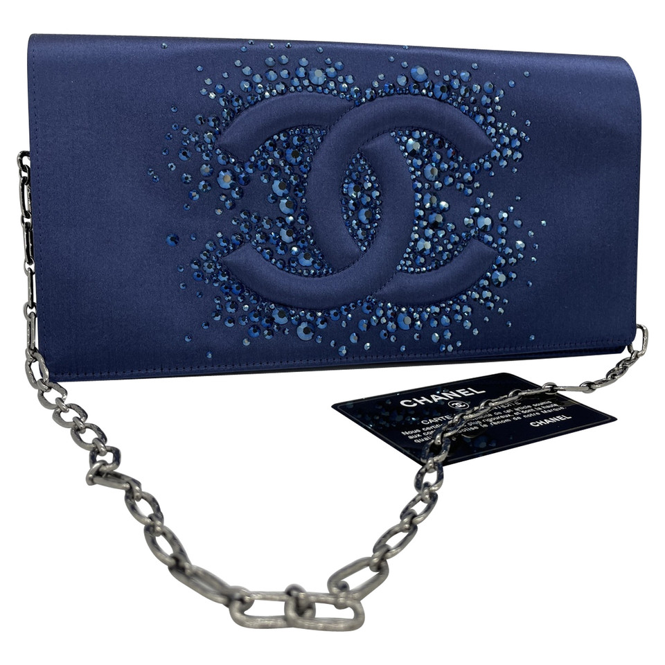 Chanel Wallet on Chain in Blu