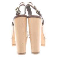 Chloé Sandals in brown / white