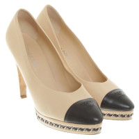 Chanel Plateau pumps in Beige