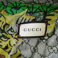 Gucci Echarpe/Foulard en Beige