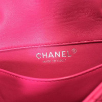 Chanel Classic Flap Bag New Mini in Pelle