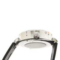 Louis Vuitton Armbanduhr in Schwarz