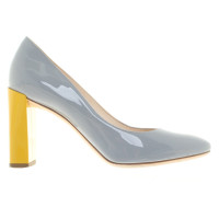Fendi pumps with different color heel