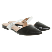 Sigerson Morrison Pumps/Peeptoes aus Leder