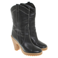 Marc Jacobs Boots in Black