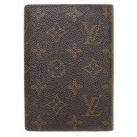 Louis Vuitton Wallet Monogram pattern