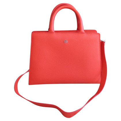 Aigner Shoulder bag Leather in Red