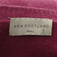 Other Designer New Scotland - Cardigan in Fuchsia